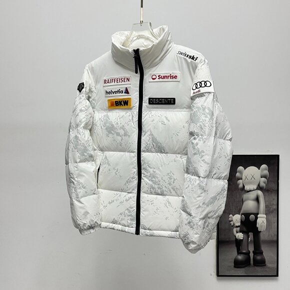 DESCENTE Unisex Ski Style Down Jacket - Picture 4 of 9